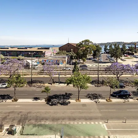 アパート Whome Brand New Rooftop With River View