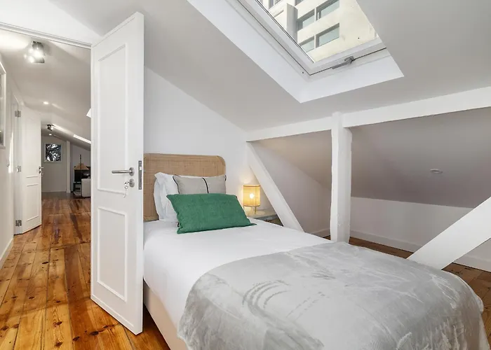 Whome Brand New Rooftop With River View